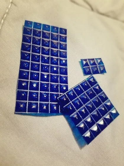 Close-up of premium LSD gel tabs for sale in the UK – pharmaceutical-grade and vacuum-sealed for discreet delivery